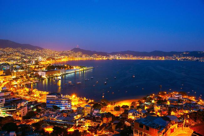 Acapulco, el puerto quiere ir más allá de las playas y las discotecas