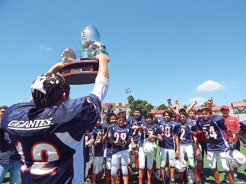 Dos títulos de tres para Gigantes