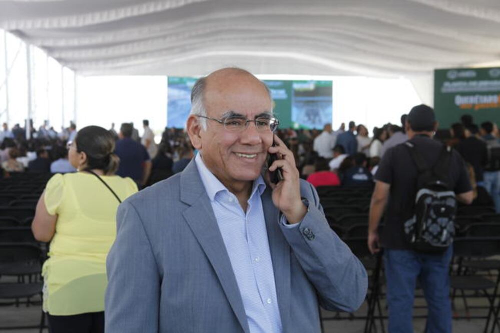 Antonio Zapata Guerrero aceptó que en días pasados disminuyó el número de sesiones de comisiones, pero esto se regularizará la próxima semana en donde tendrán al menos cuatro reuniones de trabajo (ARCHIVO EL UNIVERSAL)