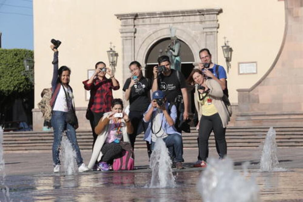 Capturan fotos en 24 horas