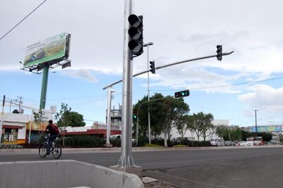 Detectan al menos 60 semáforos inseguros en la capital de Querétaro