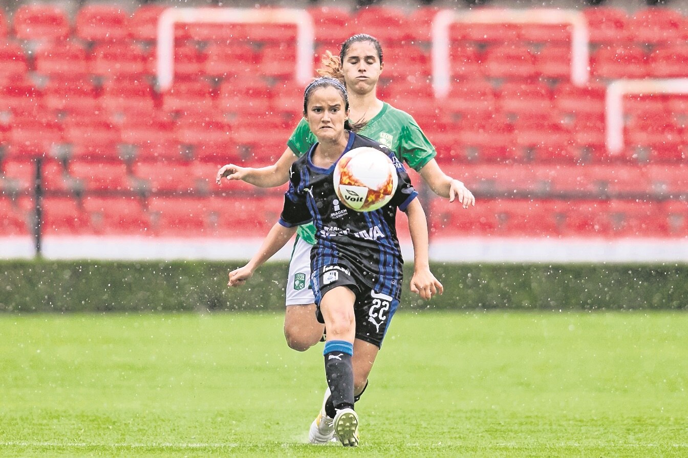 La Femenil de Gallos remonta con fiereza