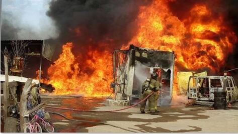 Se registra incendio en bodega de SJR