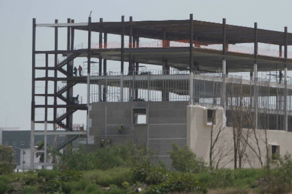 CMIC: Calzada dejará recursos para 40 obras 