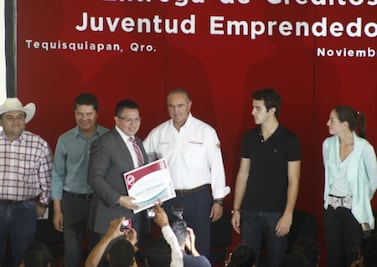 Beneficiados 42 proyectos 