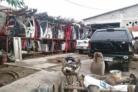 Los sorprenden robando herramientas