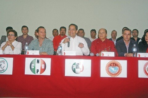 "Tona" va  por dirigencia del PRI