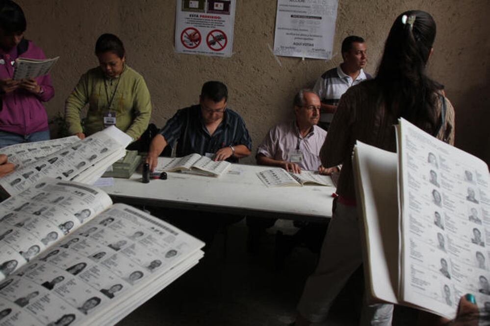 El programa de transporte escolar ofrece una cobertura en las siete delegaciones con 12 rutas para ampliar el servicio entre más niños (DEMIAN CHÁVEZ. EL UNIVERSAL)