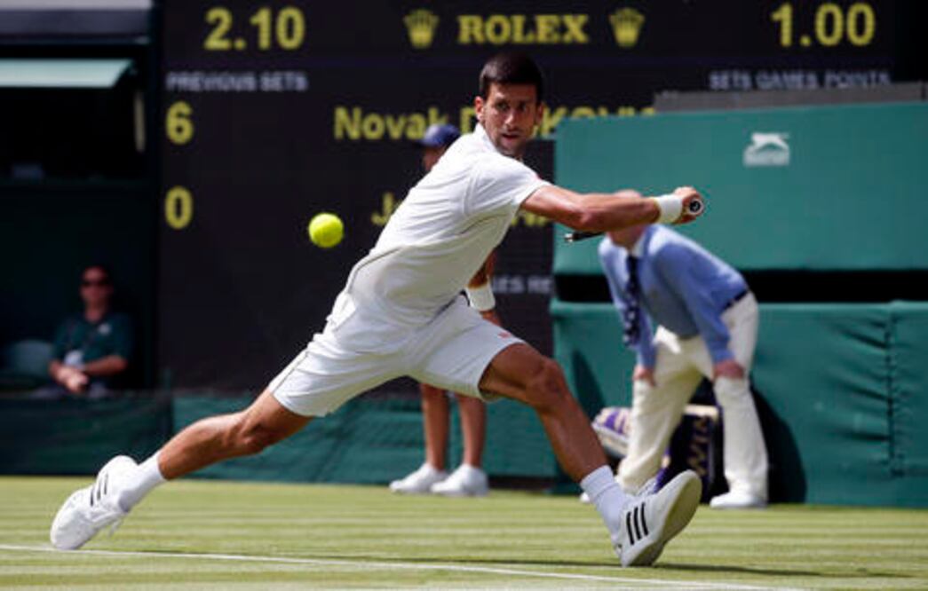 Djokovic, con gran inicio en Wimbledon