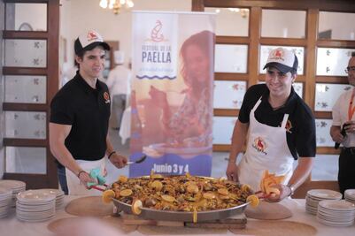 Paella y vino en Freixenet