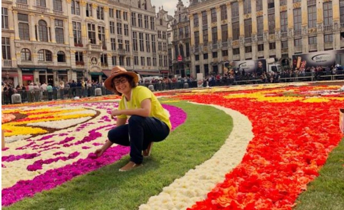 Cultura mexicana luce en gigante alfombra floral en Bruselas