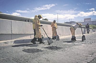 Movilidad capitalina, al tanto de baches  