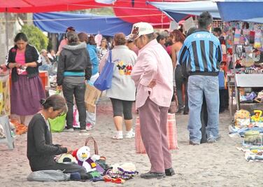 Rechazan operación de tianguis 