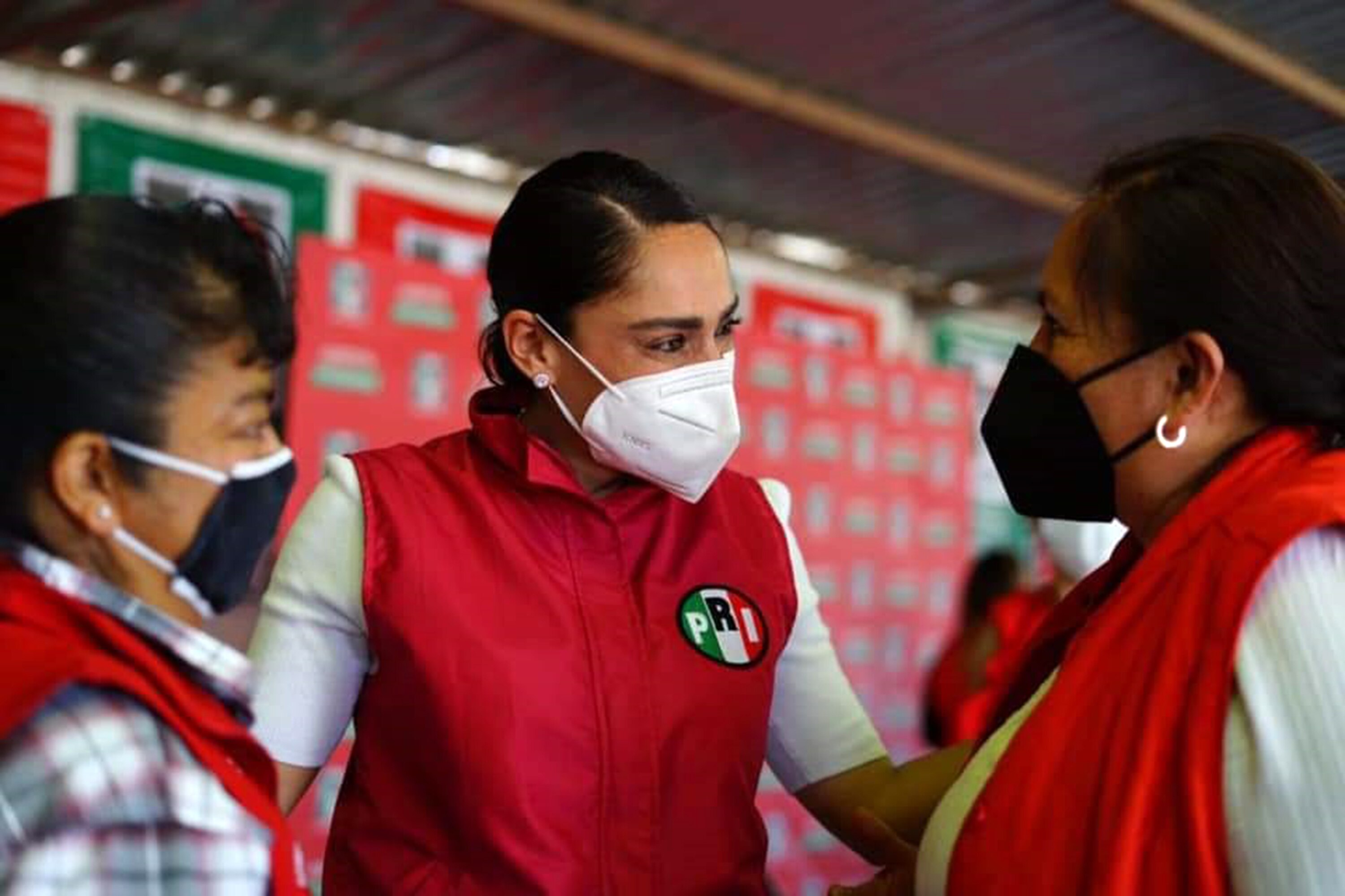 Abigail Arredondo, con acercamiento a la militancia del PRI