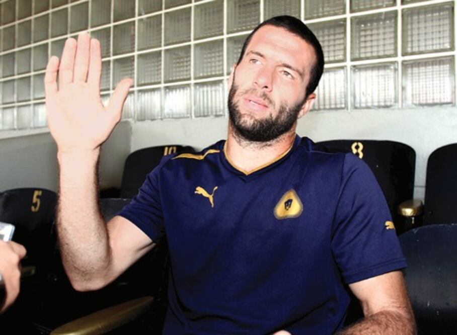 “El Tito” Villa ya planea su salida de los Pumas