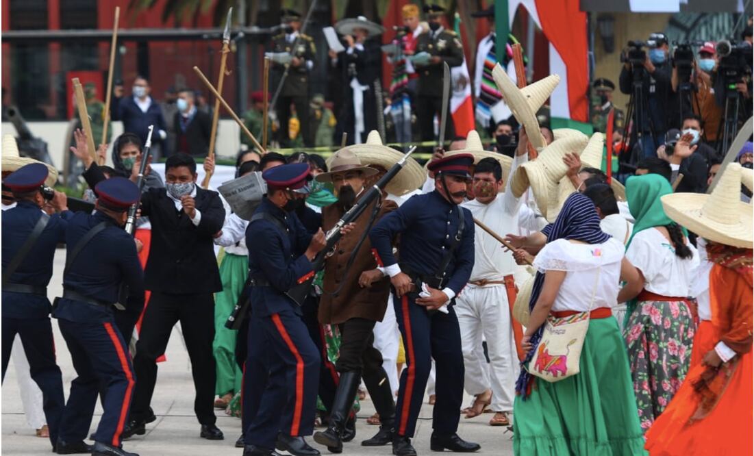 Así fue la ceremonia del 110 aniversario de la Revolución encabezada por AMLO