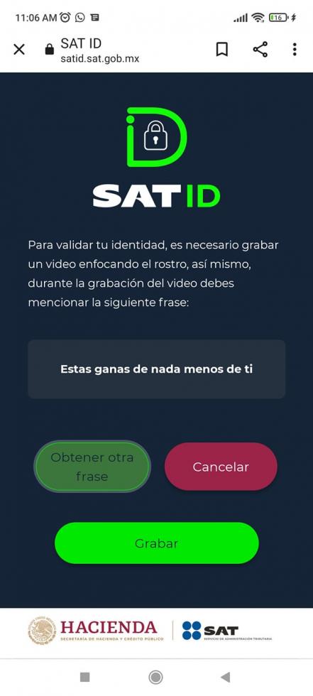 "El SAT quiere que te humilles"; la dependencia pidió a joven queretano leer un verso de Joaquín Sabina 