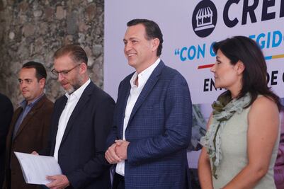 Kuri firma convenio con Coparmex estatal