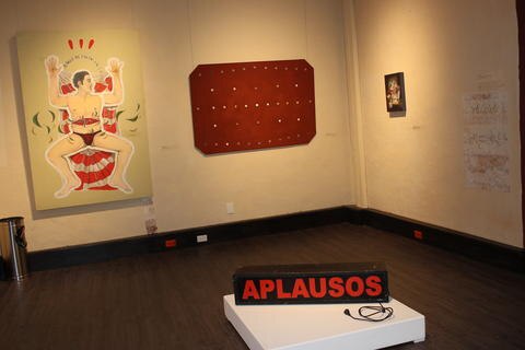 Abren segunda etapa del Salón de la Plástica