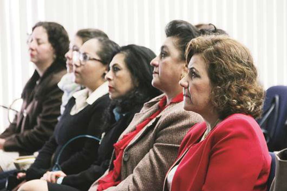 Se comprometen a crear más institutos