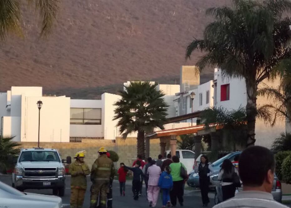 Desalojan privada por fuga de gas 