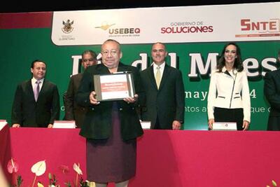 “Al maestro con cariño”