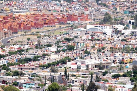 Frenan apoyos para vivienda