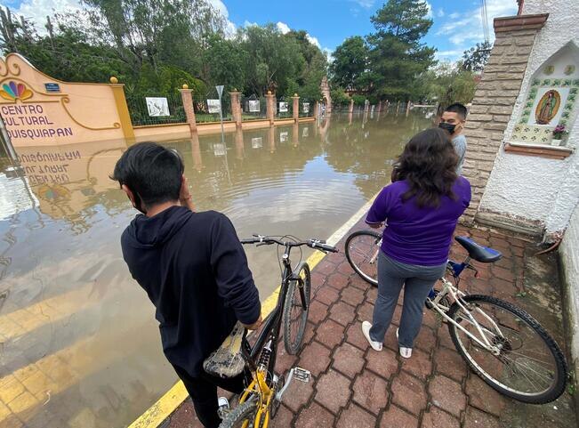 Continúa el desfogue de presas en Querétaro; piden a la población estar alerta