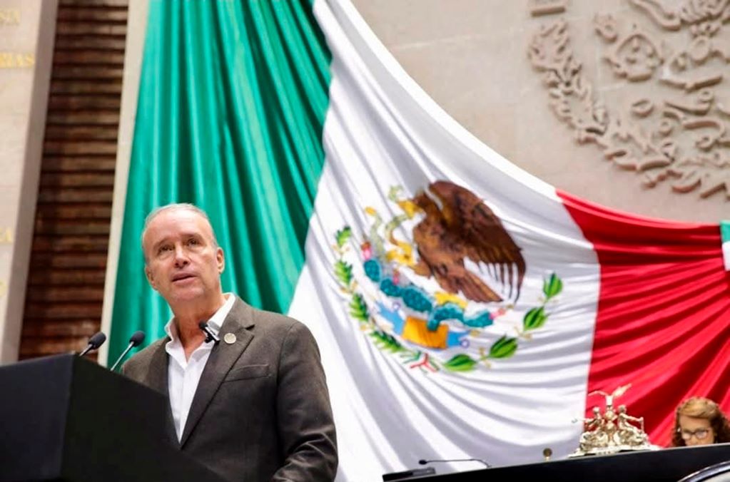 Llama Mario Calzada a construir bloque opositor sólido