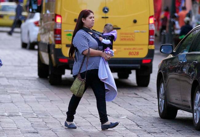 Piden tamiz auditivo y oftalmológico obligatorio