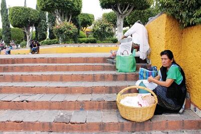 Reordenados en capital, 7 mil ambulantes 