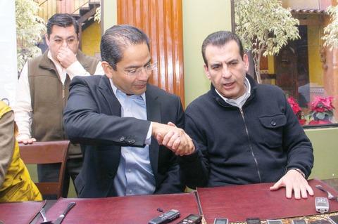 Critican a ex alcalde