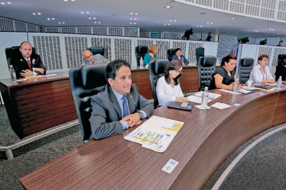 Diputado promete apoyo del Congreso