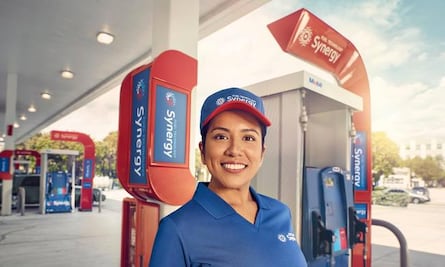 ExxonMobil llega al país con oferta de combustible propio 