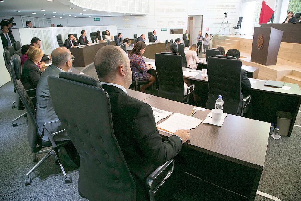 Avalarán reducción de plurinominales