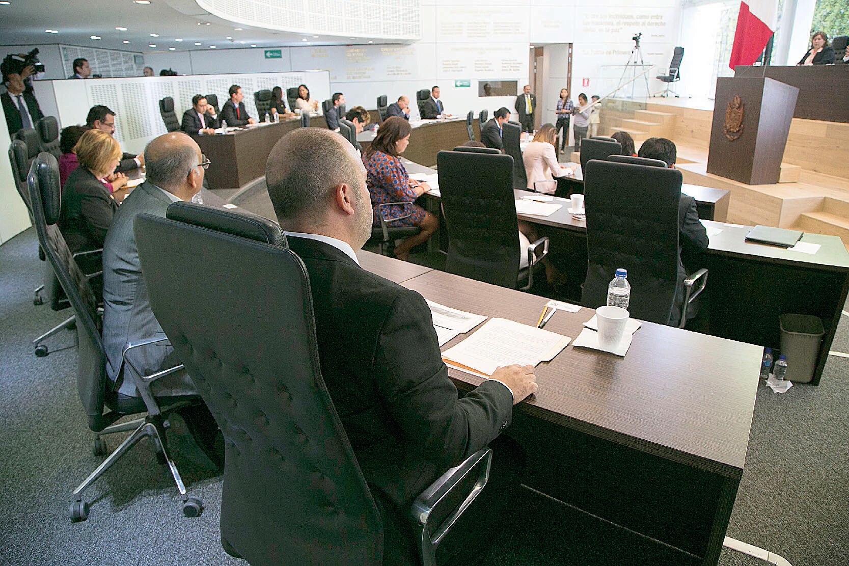 Avalarán reducción de plurinominales