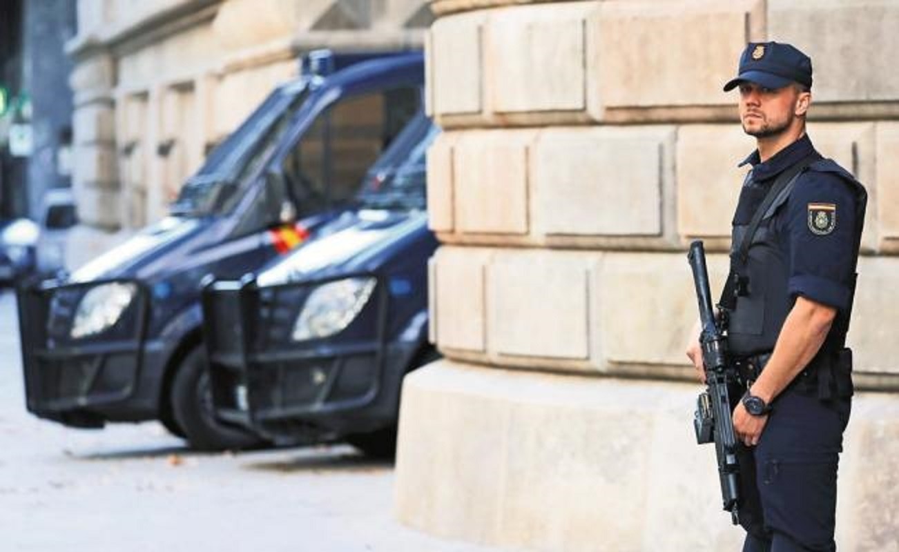 Policía española desarticula red que obligaba a niñas a prostituirse