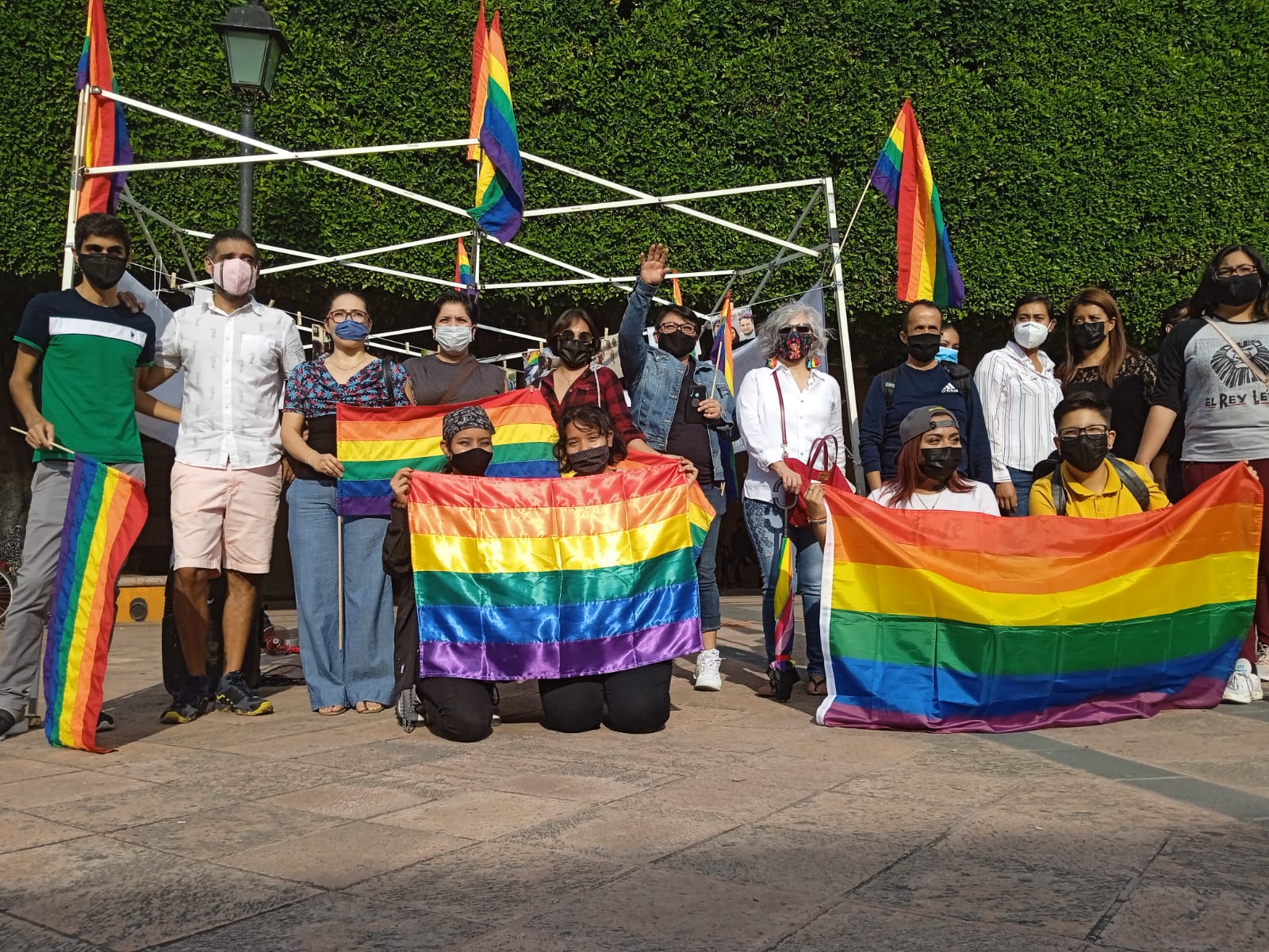 Celebran en Querétaro la aprobación del matrimonio igualitario