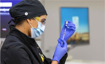 Lo que sabemos de la paciente que sufrió una reacción alérgica a la vacuna antiCovid-19 de Pfizer