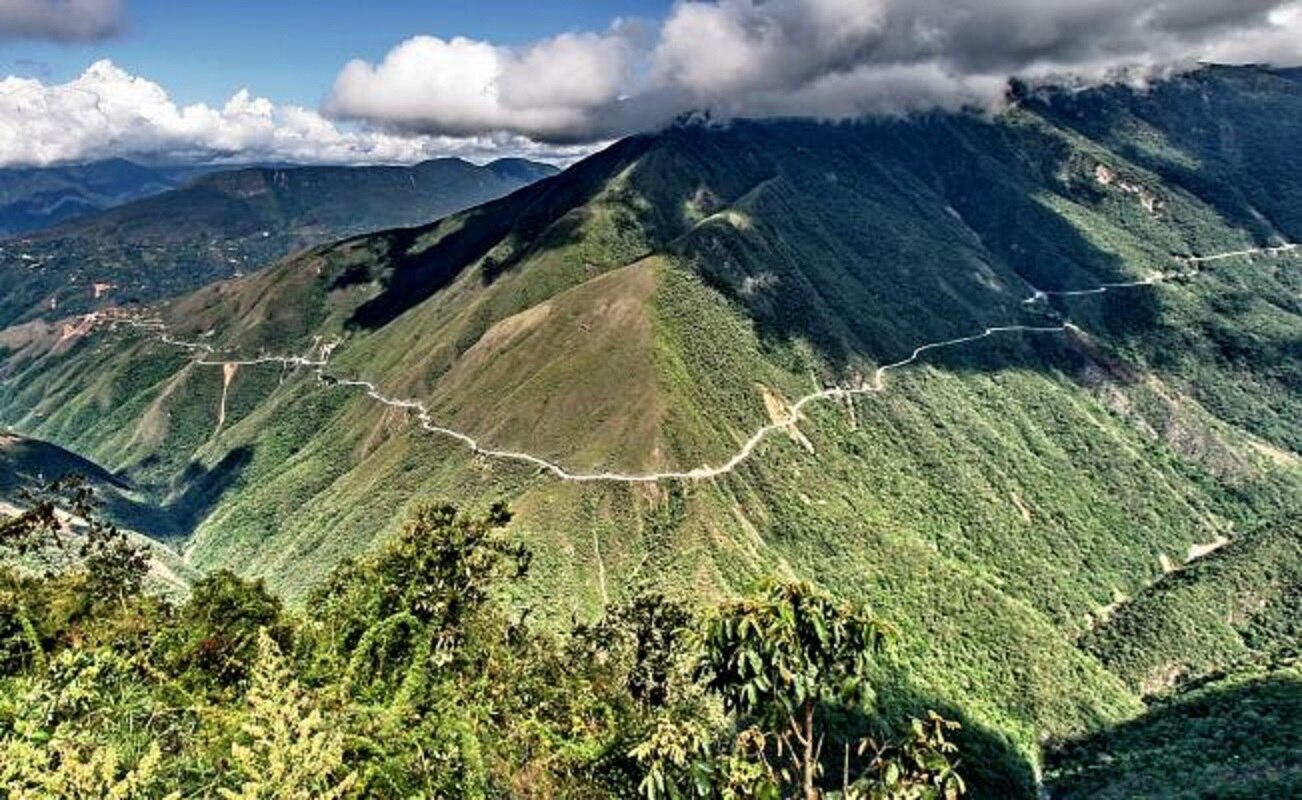¡Cuidado! Esta es una de las carreteras más peligrosas del mundo