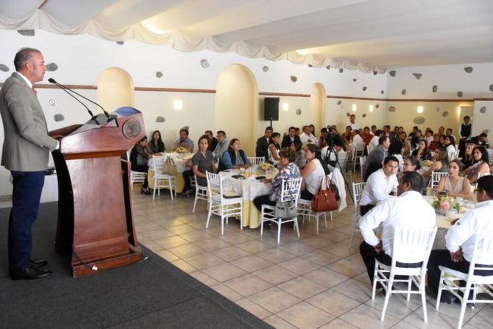 Inauguración. El alcalde Mario Calzada encabeza el inicio de las conferencias Actos Administrativos, Causas de Nulidad y Responsabilidad. (Archivo. EL UNIVERSAL)