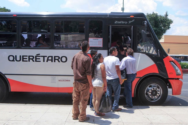 Plantean ampliar horario del transporte público