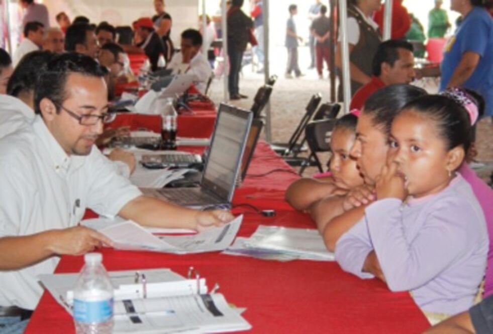 Beneficia de Puerta en Puerta a delegación Felipe Carrillo Puerto