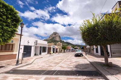 Bernal estrena calles; remodelaron las vialidades más transitadas por turistas