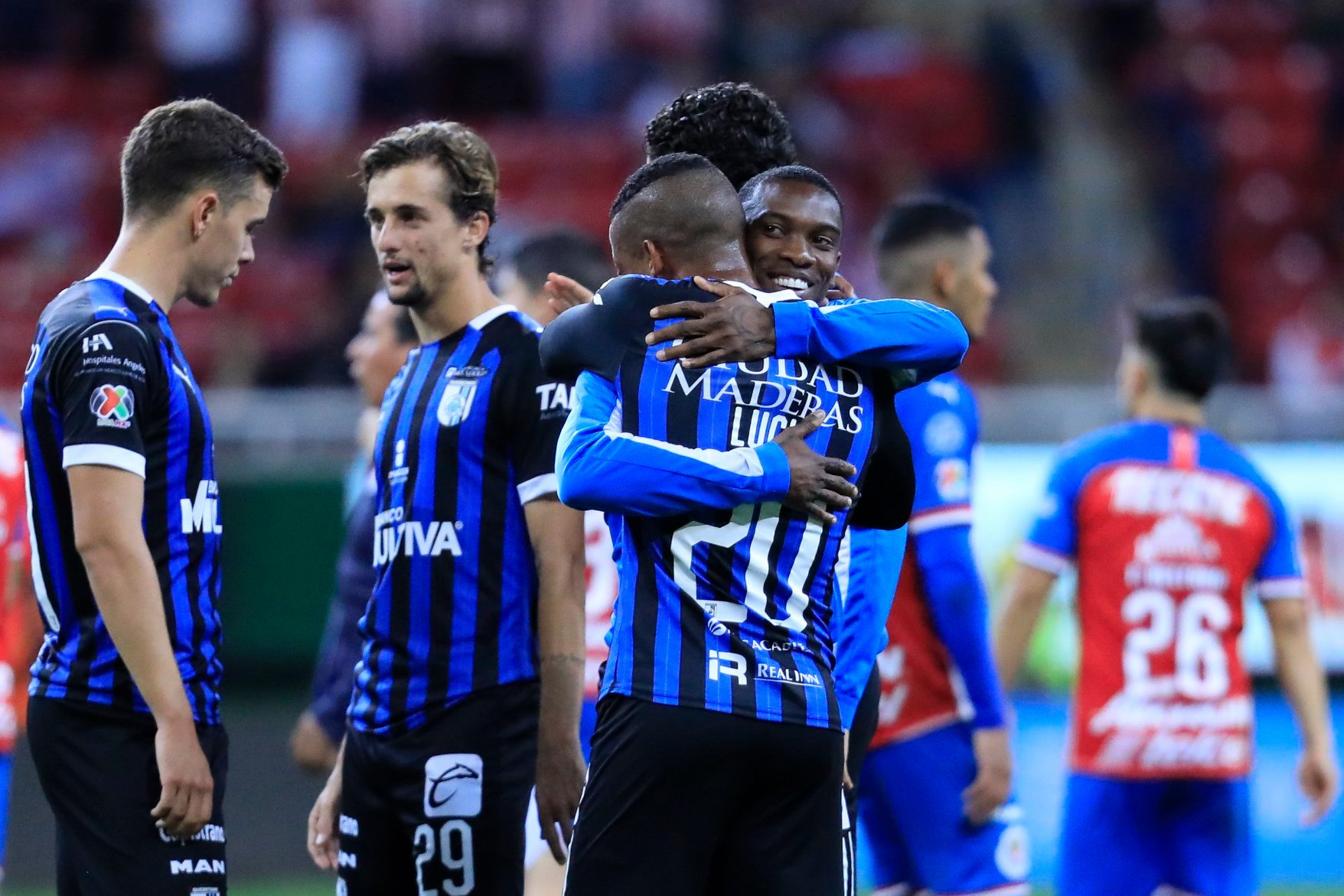 Gallos Blancos se pone ‘caliente’