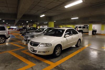 Pagan estacionamientos 82 mil pesos de multa