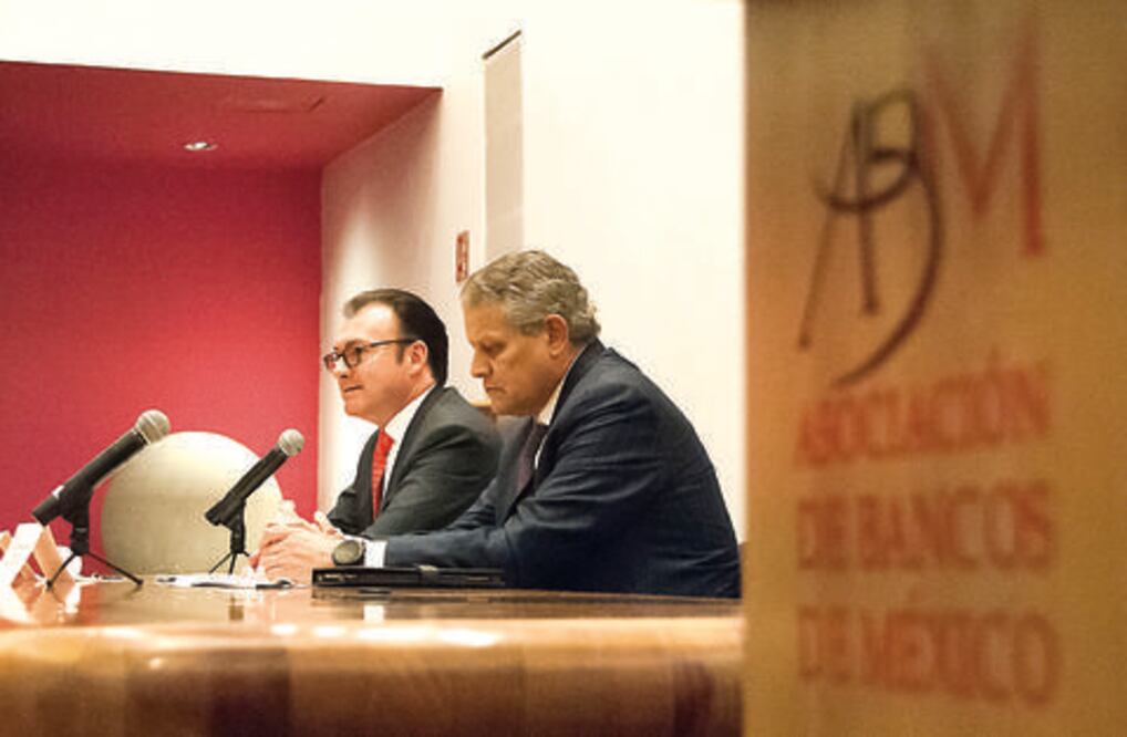 Decisión de Banxico no afecta el costo del crédito: Videgaray