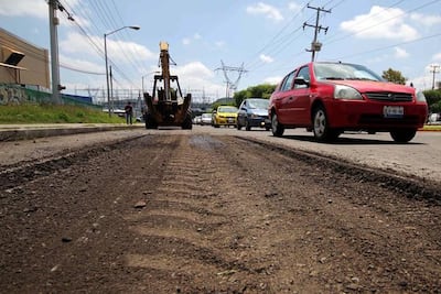 Funcionarios deben salir a las calles, dice Luis Nava