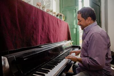  “Llevo más años viviendo con sida que sin  él”