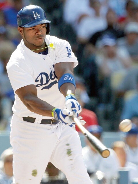 Dodgers reduce a  los Gigantes